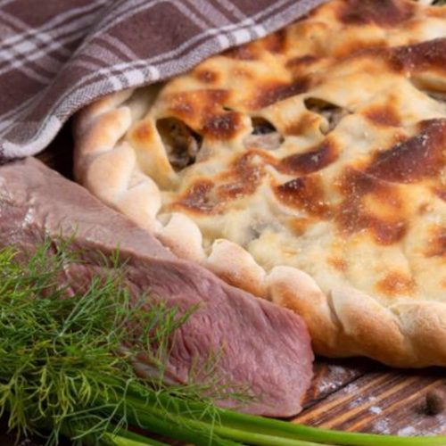 Пирог с говядиной и овощами