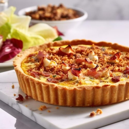 Киш с цыплёнком и беконом